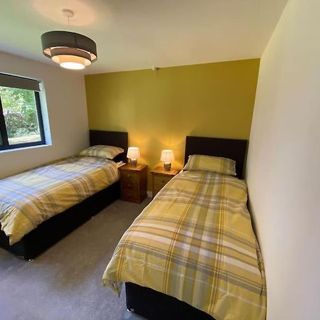 Cedar Garden Cottage East Chinnock Экстерьер фото