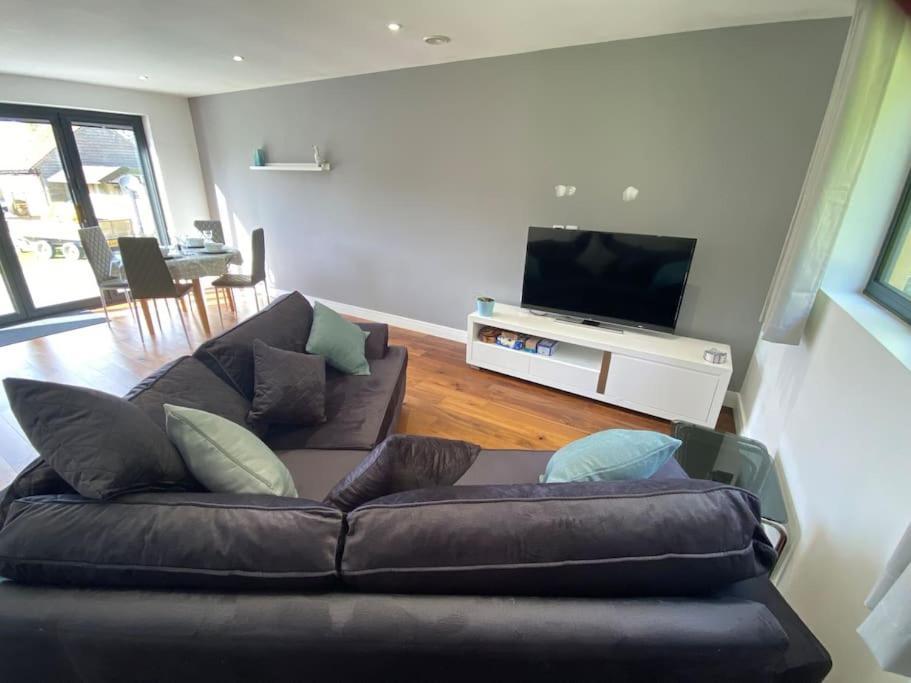 Cedar Garden Cottage East Chinnock Экстерьер фото